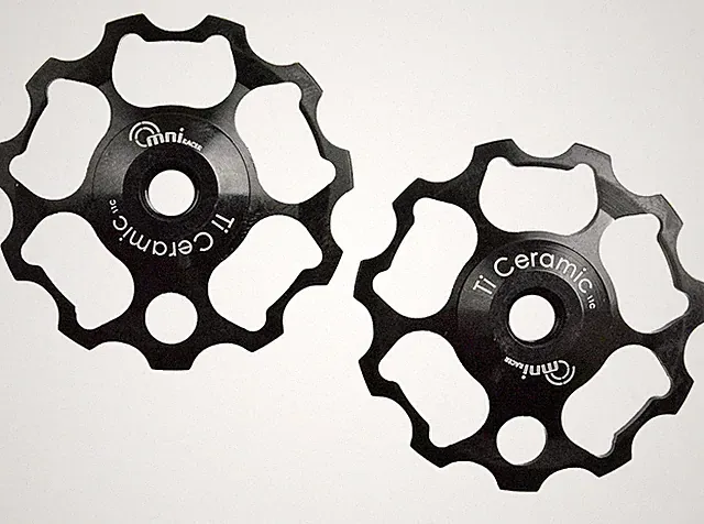 OMNI Racer Ti Ceramic Derailleur Pulleys 11 speed Dura Ace Ultegra XTR: BLACK
