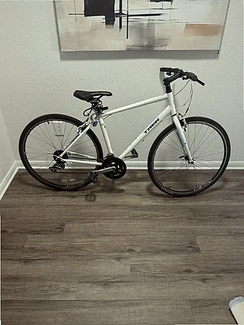 Trek 7.2 Special Design Hybrid Mountain Bike